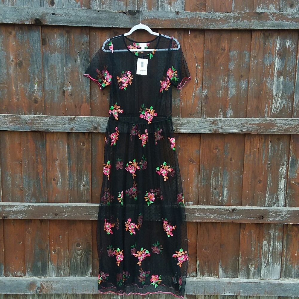 LuLaRoe XL Deanne II Sheer Lace Maxi Dress